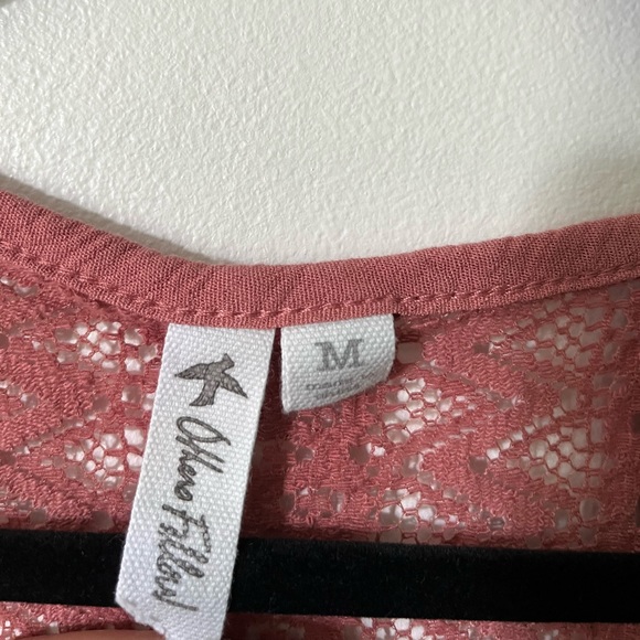 Tank top size M - Picture 2 of 3